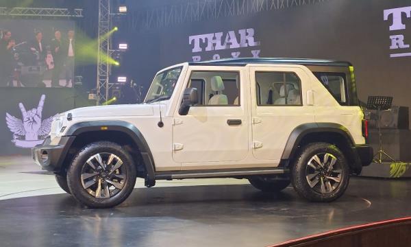Mahindra Thar Roxx Launched In India 1
