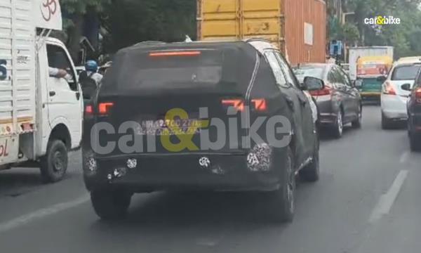 Hyundai Creta EV spied on test ahead of early 2025 launch in india carandbike 2