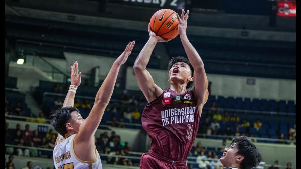 UAAP：打架的栗色人粗暴地对待斗牛犬队，以3比0领先