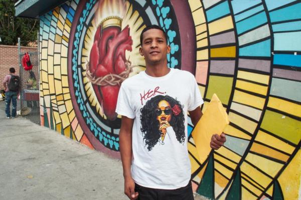 Venezuelan migrant Winston Ballena is planning on going to New York City from El Paso.