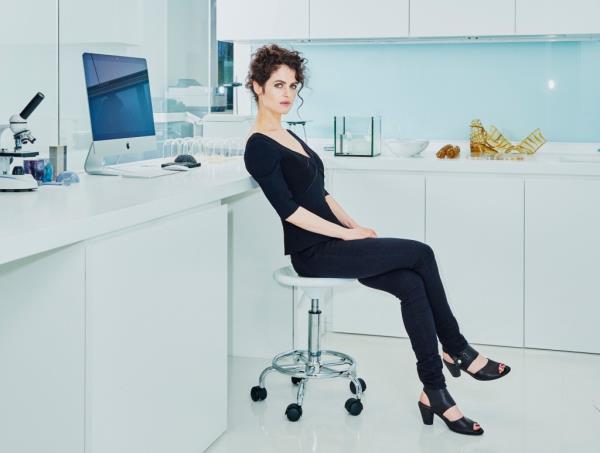 Ackman is married to Neri Oxman, an Israeli-born professor at the Massachusetts Institute of Technology.