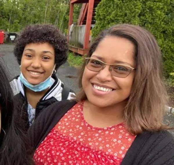 Azalea Rivas (right) and her daughter Azeris Rivas (left) were discovered dead on Mo<em></em>nday afternoon 