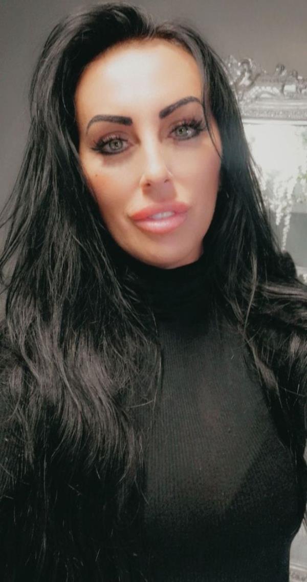 Lyndsay Cash