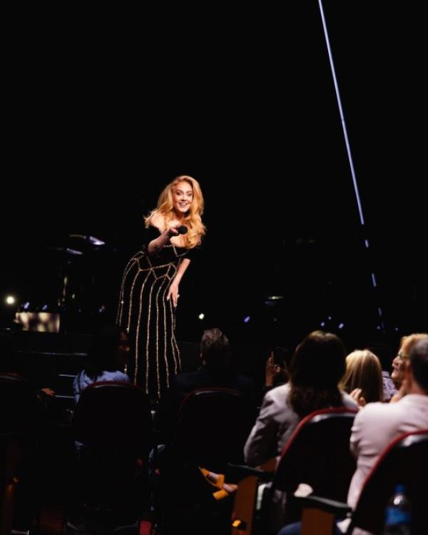 Adele, Weekend 31
