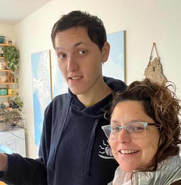 Laor Abramov with his mom, Michal Halev.