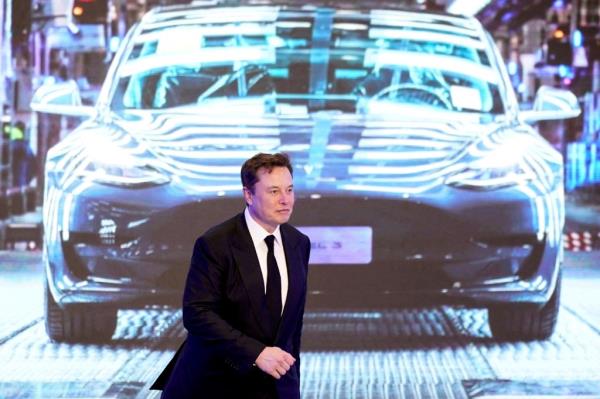 Ocasio-Cortez famously clashed last year with anti-unio<em></em>n Tesla CEO Elon Musk.