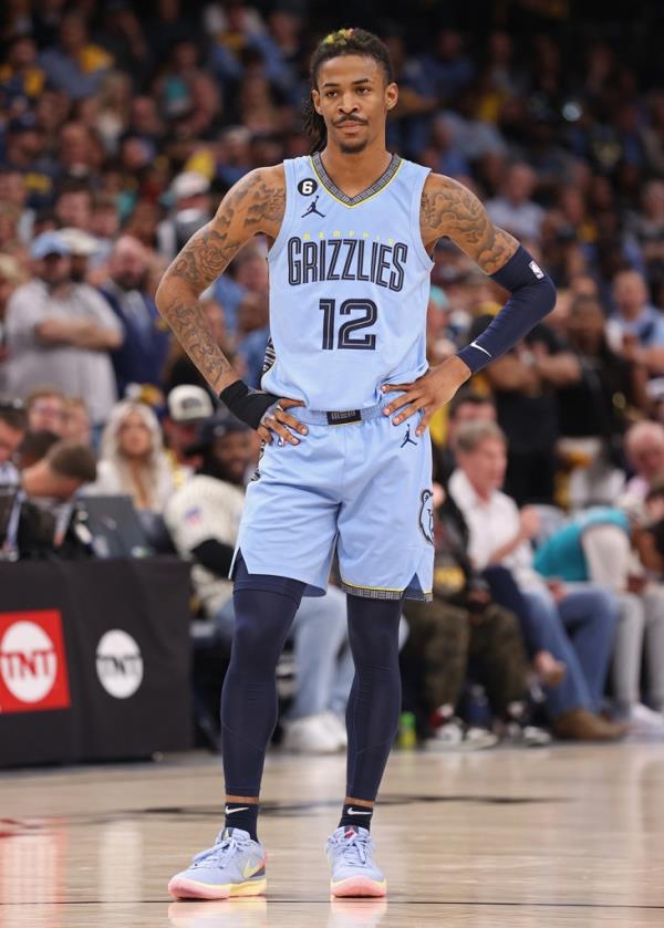Ja Morant #12 of the Memphis Grizzlies looks on during Round 1, Game 5 of the 2023 NBA Playoffs against the Los Angeles Lakers on April 26, 2023 at FedExForum in Memphis, Tennessee.</p>

<p>　　