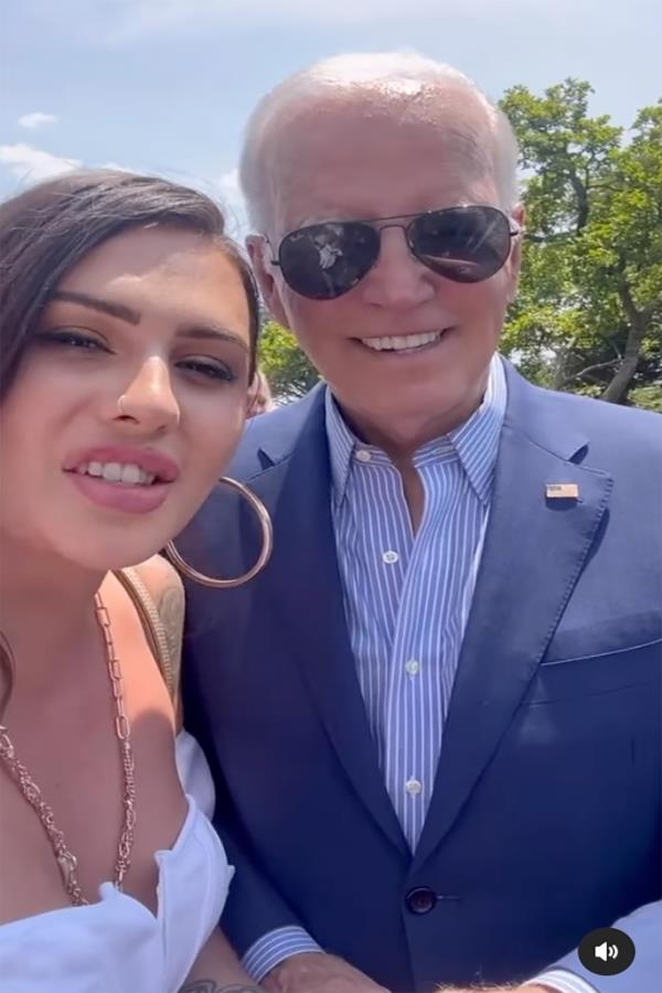 Rose Mo<em></em>ntoya with Joe Biden