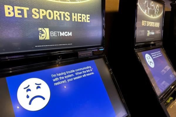 An error message is displayed on a machine at MGM Grand in Las Vegas.