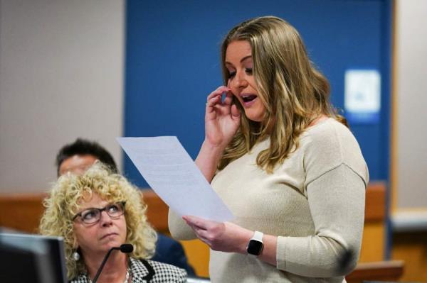 Ellis reads a statement after pleading guilty to one felony count of aiding and abetting false statements and writings inside Fulton Superior Court Judge Scott McAfee's Fulton County Courtroom in Atlanta, Georgia, on October 24, 2023.
