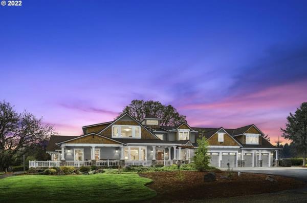 The main property spans over 5,300 square-feet and comes with five bedrooms and six bathrooms.