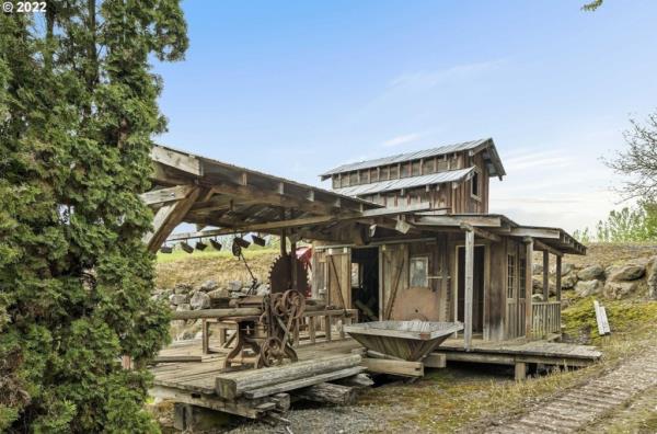 A mill house.