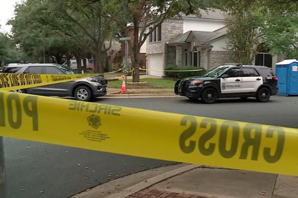 Crime scene tape still surrounds a south Austin neighborhood wher<em></em>e an Austin police officer was shot
