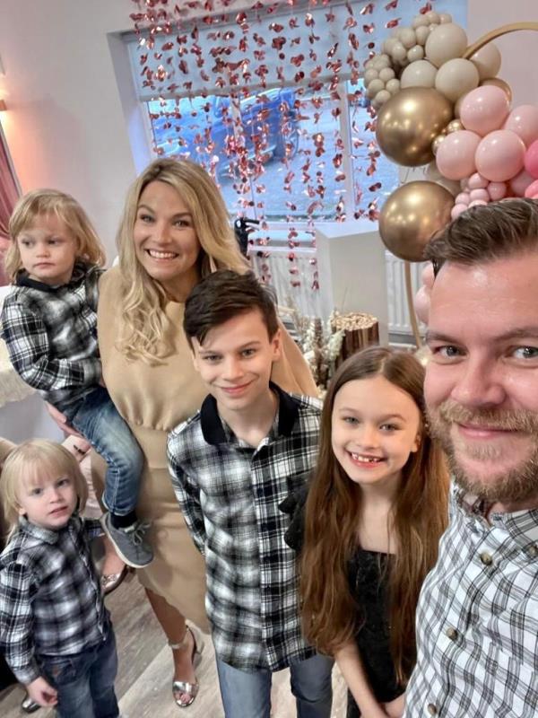 Lolo Stubbs with her family