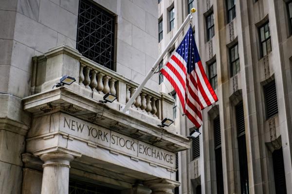 Bank of America, JPMorgan Chase and Citigroup also beat analysts' expectations. All eyes are now on Goldman Sachs, which will report its earnings on Wednesday.