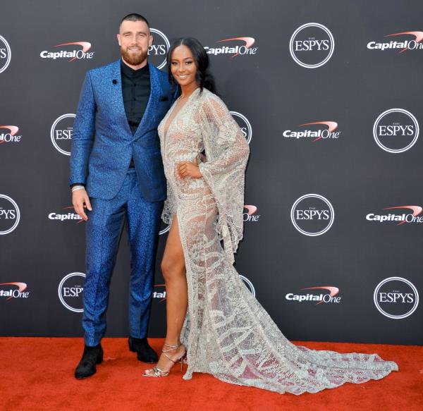 Travis Kelce's ex Kayla Nicole shares a post a<em></em>bout 'getting therapy'