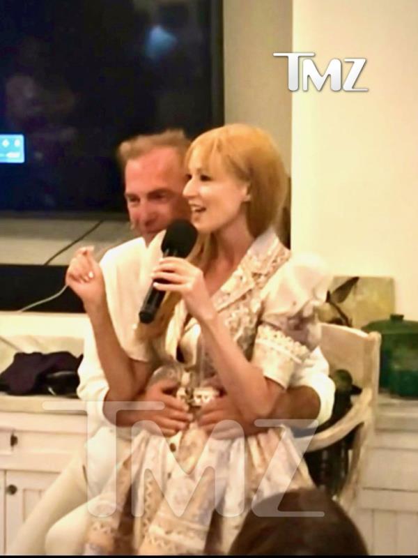 Kevin Costner and Jewel getting cozy on the Caribbean Island in November 2023.