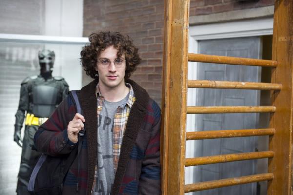 Aaron Taylor Johnson looking nerdy. 