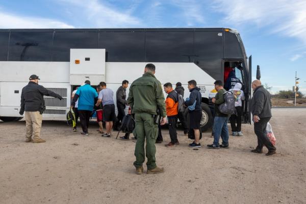 Migrant busing