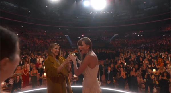 Taylor Swift and Celine Dion o<em></em>nstage at the Grammys. 