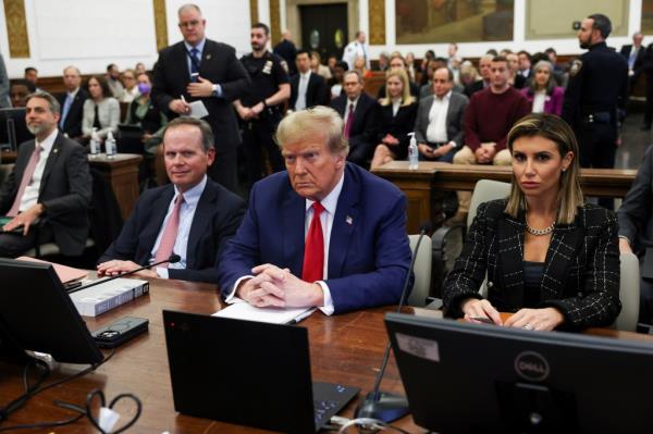 Do<em></em>nald Trump and Alina Habba 