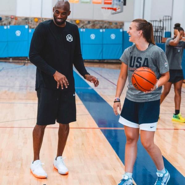 kobe bryant, sabrina ionescu