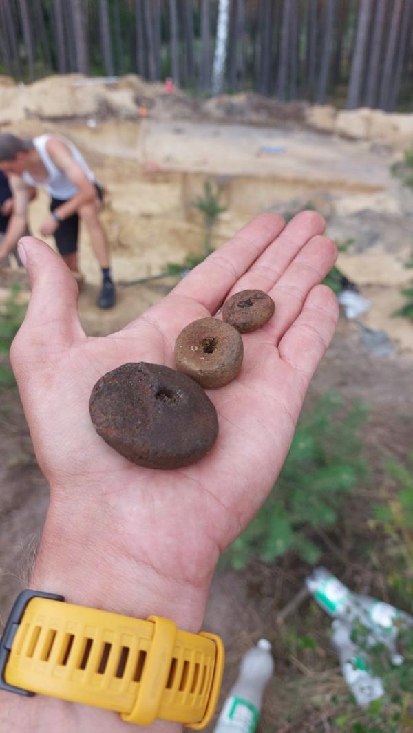 Aug 24: Huge goth jewellery find in Poland