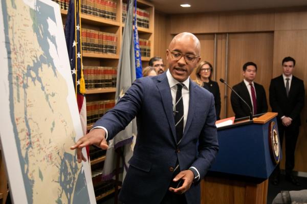 Federal prosecutor Damian Williams