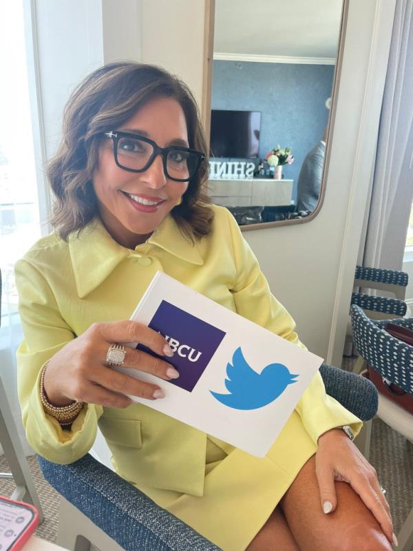 Yaccarino started her new job as Twitter CEO on Mo<em></em>nday -- a<em></em>bout three weeks earlier than expected.