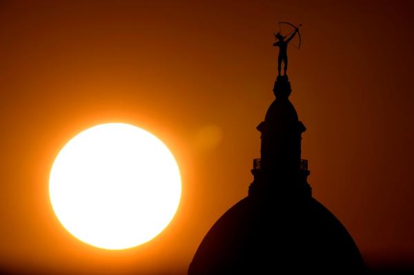 Daylight saving