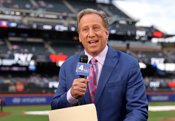 NBC 4 sports anchor Bruce Beck was robbed of his wallet Wednesday night.