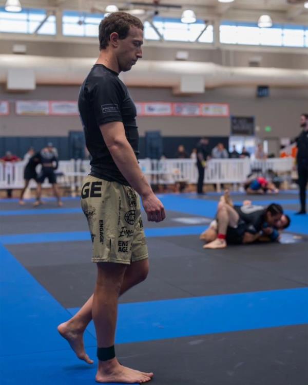 Mark Zuckerberg has advanced greatly at Brazilian jiu jitsu. 