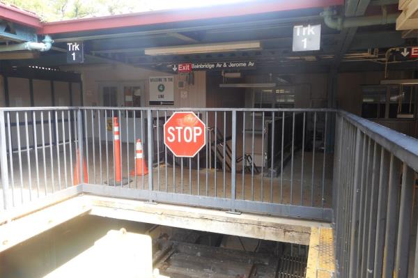 Woodlawn subway station.
