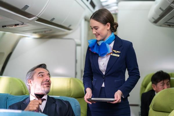 United claimed that flight staffers can't provide “visible and attentive service to customers