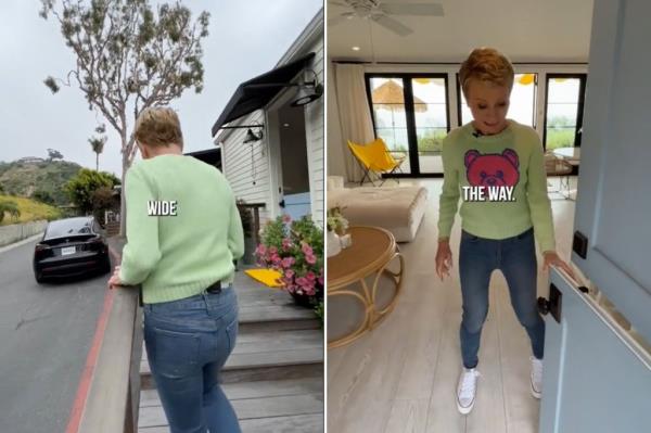 Barbara Corcoran shows the front of the trailer leading into the home. 