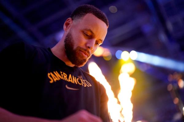 Steph Curry revealed that he would co<em></em>nsider a run for political office one day.