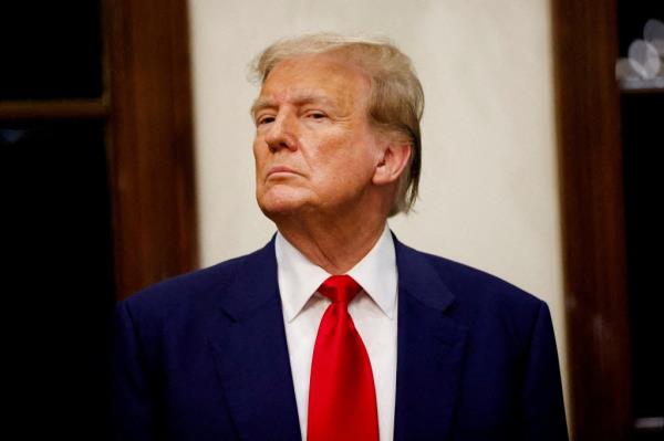 Do<em></em>nald Trump