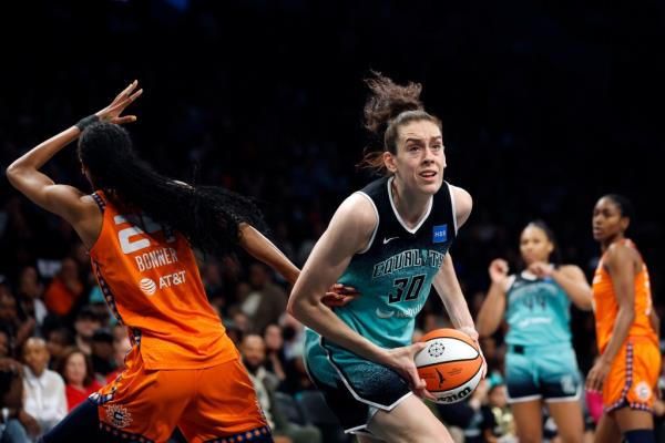 Breanna Stewart