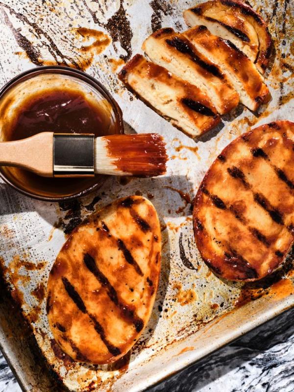 lab grown chicken breasts