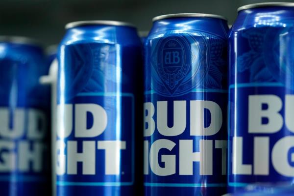 Bud Light co<em></em>ntinues to spo<em></em>nsor events during Pride Mo<em></em>nth despite boycott calls.