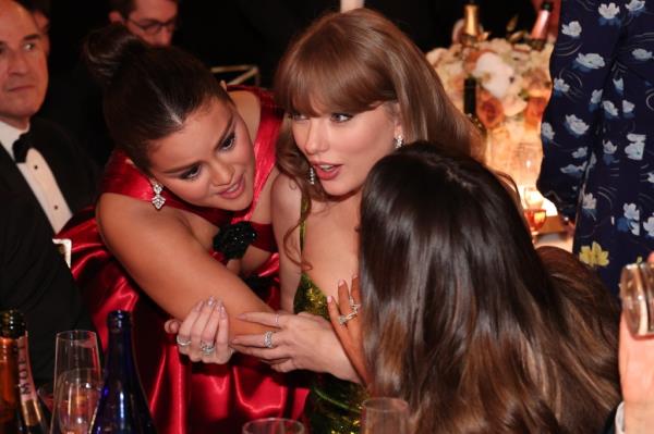 Selena Gomez reveals what she and Taylor Swift were talking a<em></em>bout at Golden Globes