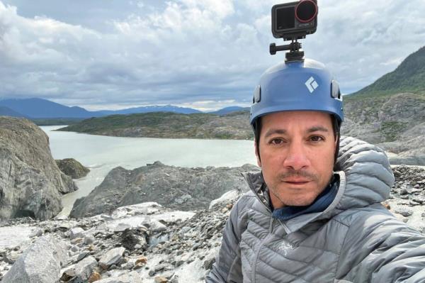 Rodriguez wearing the helmet with his GoPro attached.