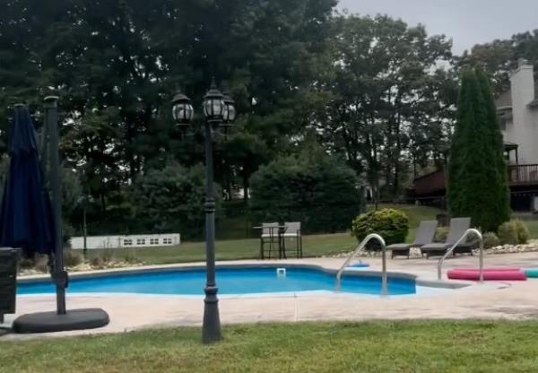 The General Hospital actor shares that he is also a real estate agent in New Jersey. 