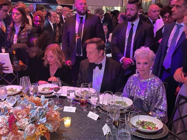 Giorgia Meloni, Elon Musk and his mother Maye Musk