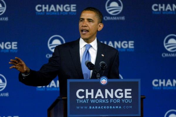 Presumptive Democratic presidential nominee Barack Obama, D-IL, addresses a face the crowd during his first stop on his 