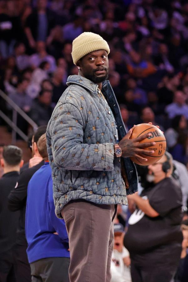 The Knicks will have to win in the playoffs without Julius Randle.