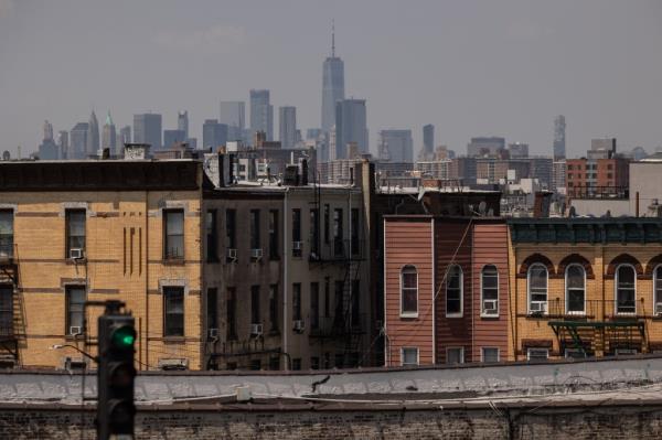 However, this trend is beginning to shift as demand for apartments has reached its highest level since 2021, with over 1.2 million new units gradually filling up. I