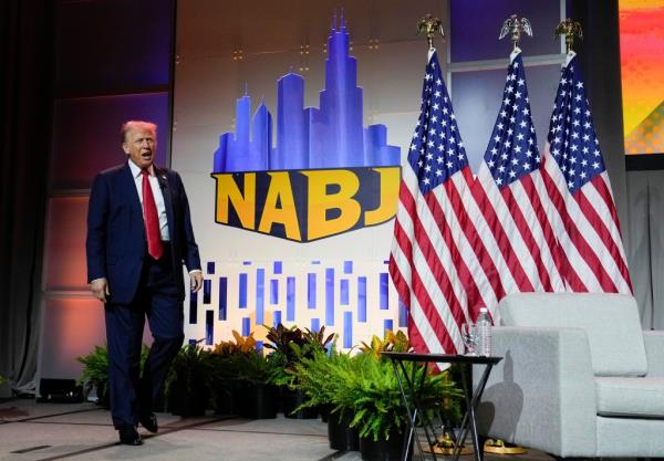 Republican presidential candidate former President Do<em></em>nald Trump walks on stage at the Natio<em></em>nal Association of Black Journalists on July 31, 2024.