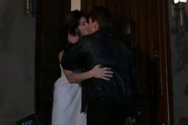 Gina Gershon told Andy Cohen that she and Tom Cruise 