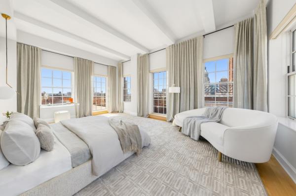 One of the many bedrooms